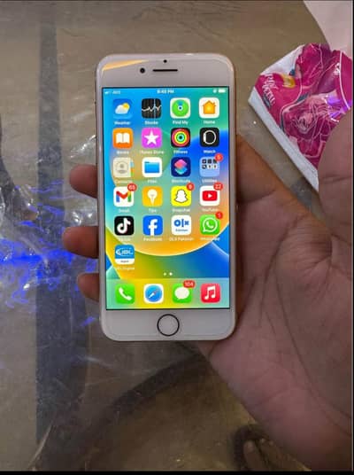 iphone 8 nkn pta all ok