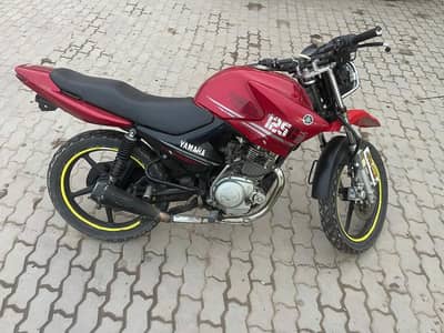 yahama ybr 2015 model