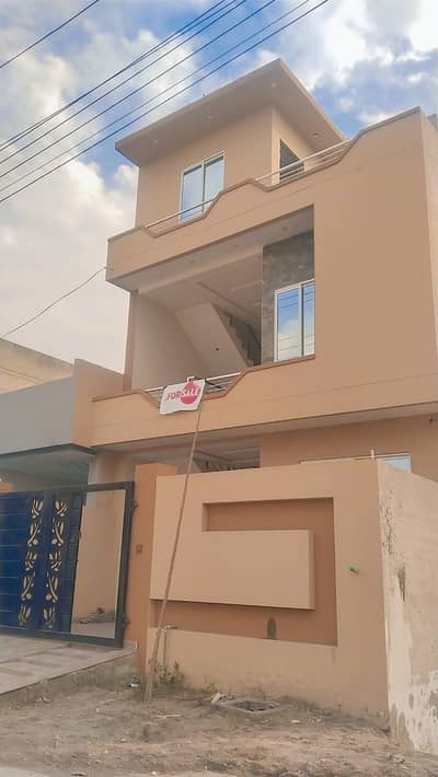 8 Marla Brand New House For Sale