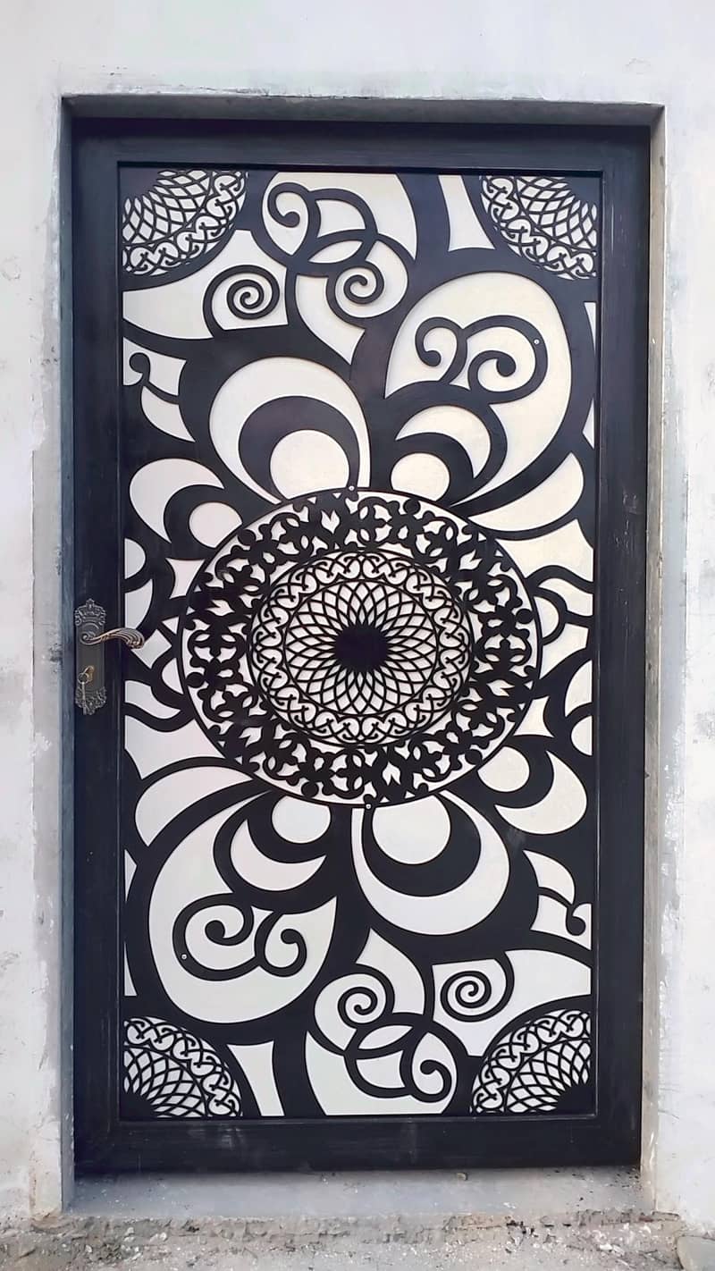 جدید ڈیزائن کٹ ورک سیفٹی ڈور / گرل – نیا اسٹائل 3