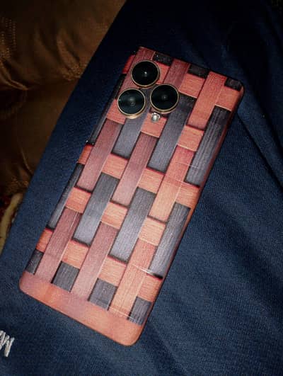 sparx edge20 8/256 brnd new  hd result  wid box charger