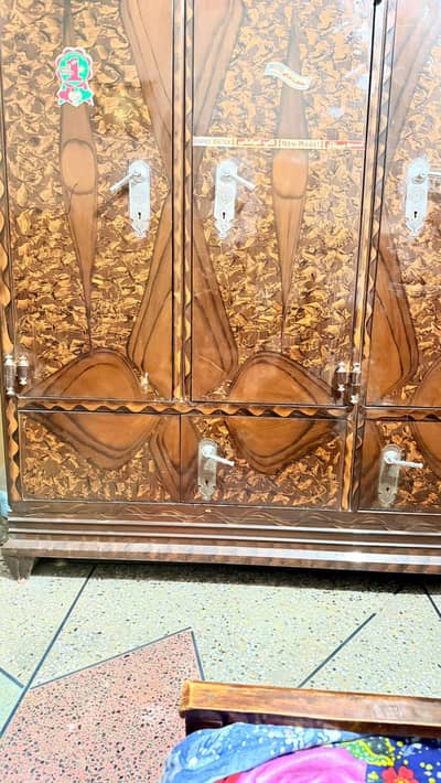 iron safe in very good condition