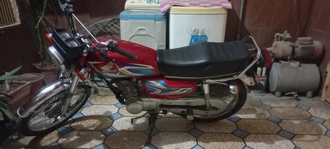 125 new condition 2022 model