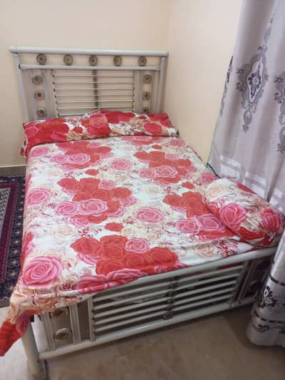 single bed
