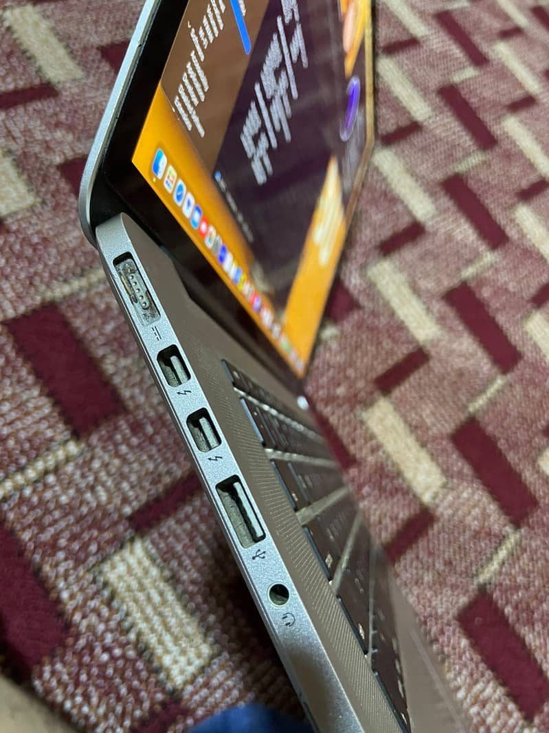 MacBook Pro mid 2015 2