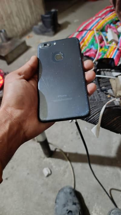 I phone 7 plus  256gb