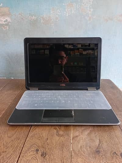 Dell Latitude E7240 Laptop For sale