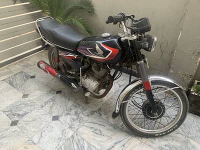 Honda CG125 2016