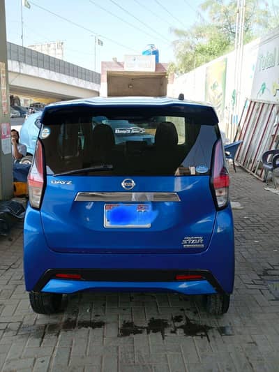 Selling my Car, One hand used