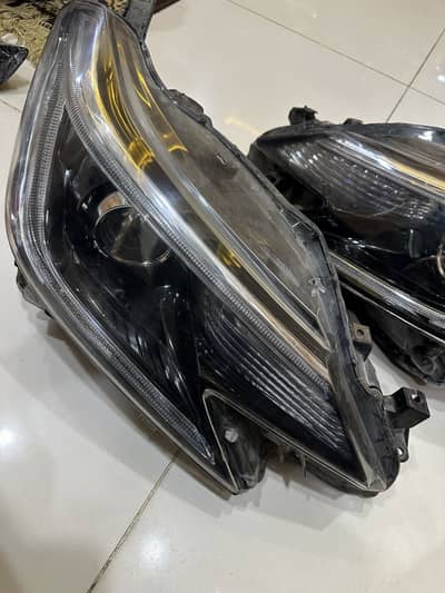 Mark x front headlights 2012