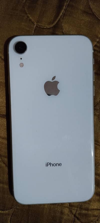 i phone XR for sell
