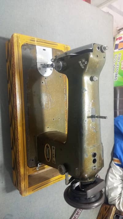 Special Brand Sewing Machine for Sale – Excellent Condition
