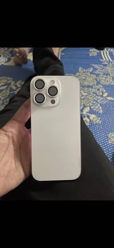 iPhone 16 pro 128gb jv 100 health