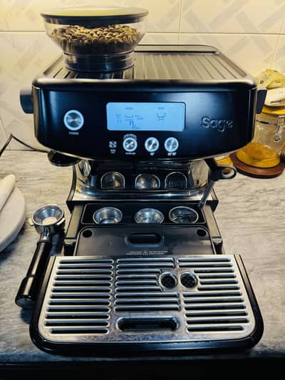SAGE COFFEE MACHINE- Excellent Condition