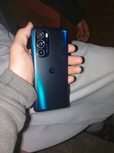 Motorola edge 30 pro