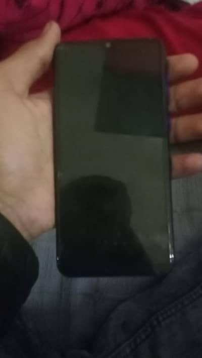 Vivo v11i 8 256 g ram ha