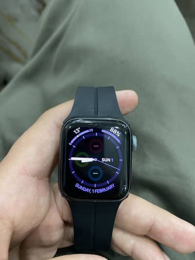 Apple Watch SE (GPS + Cellular) Aluminium 40MM