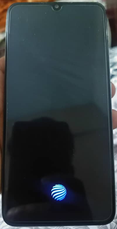 urgent sell vivo s1  with box and charger
