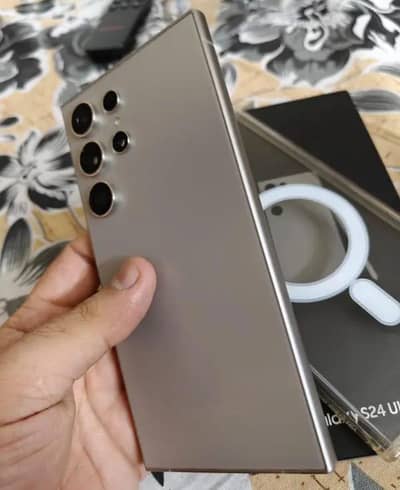 Samsung Galaxy S24 ultra 5G - O3134934727 WhatsApp