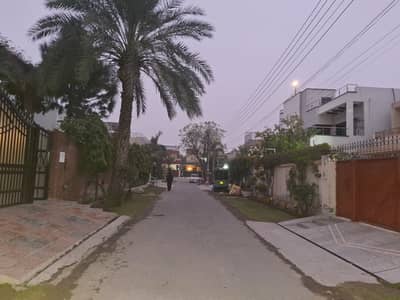 1 Kanal Cheapest Price Plot For Built Home Near Park Mosque Market Plot For Sale