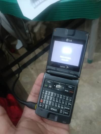 LG keypad folding phone