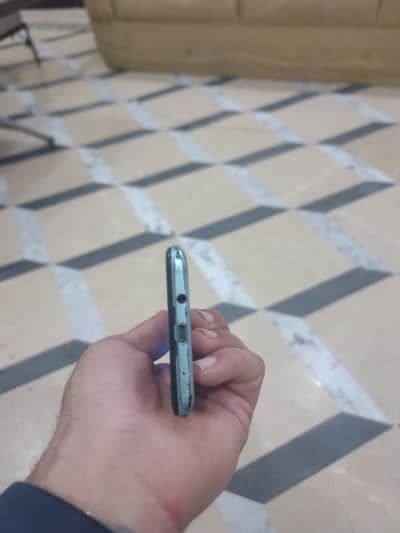 Infinix Hot 10 play mobile ha