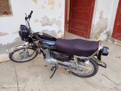 Honda 125 Black | Model 2025 | For Sale