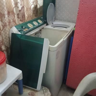 Washing machine and dryer set