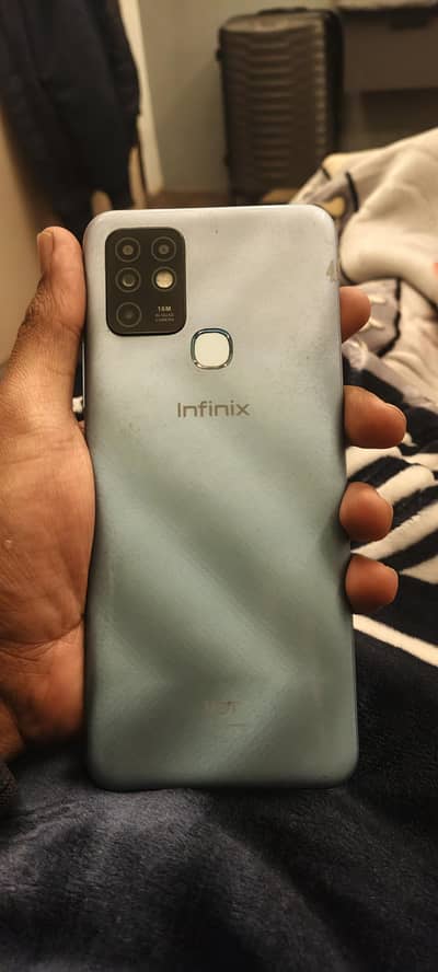Infinix hot 10   4/64