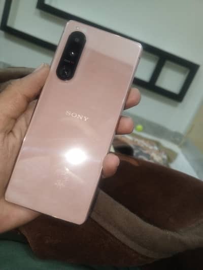 sony xpria 5 mark 3  6/128