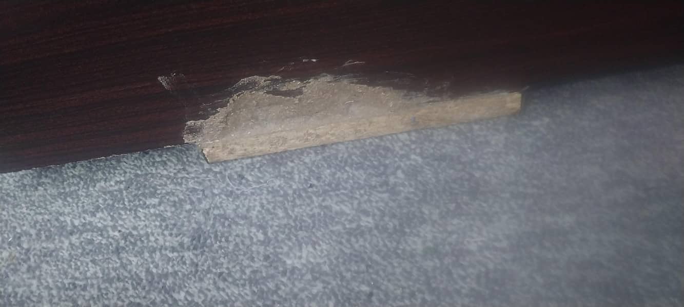 tree shape small book rack. 1