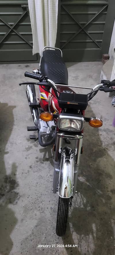 honda 125 lush condition 034671684 88 whatsapp