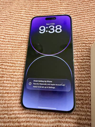 iPhone 14 Pro Max  . 128 gb. non pta . 82%battery . deep purple