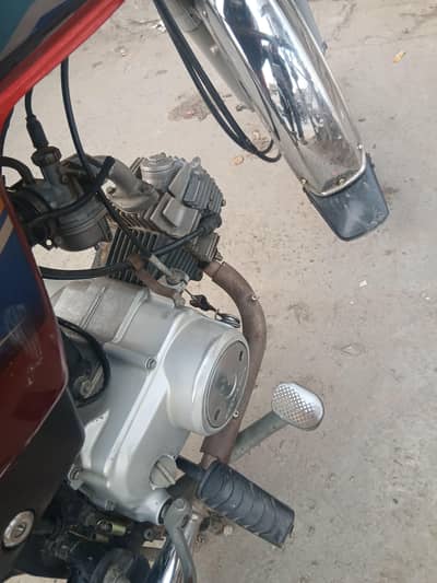 CD 70 (19] model in good condition (03234321669)