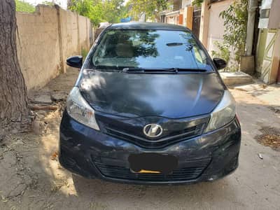 vitz for sale
