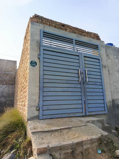 3.5 Marla house For Sale  Pani, Bijli Meter Available