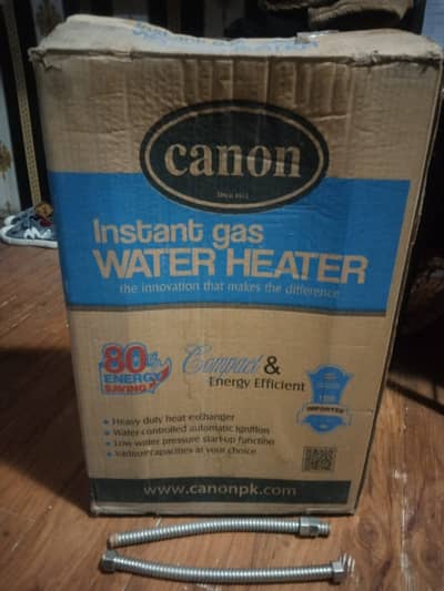 Sale a 2 months Slidly used Water Geyser