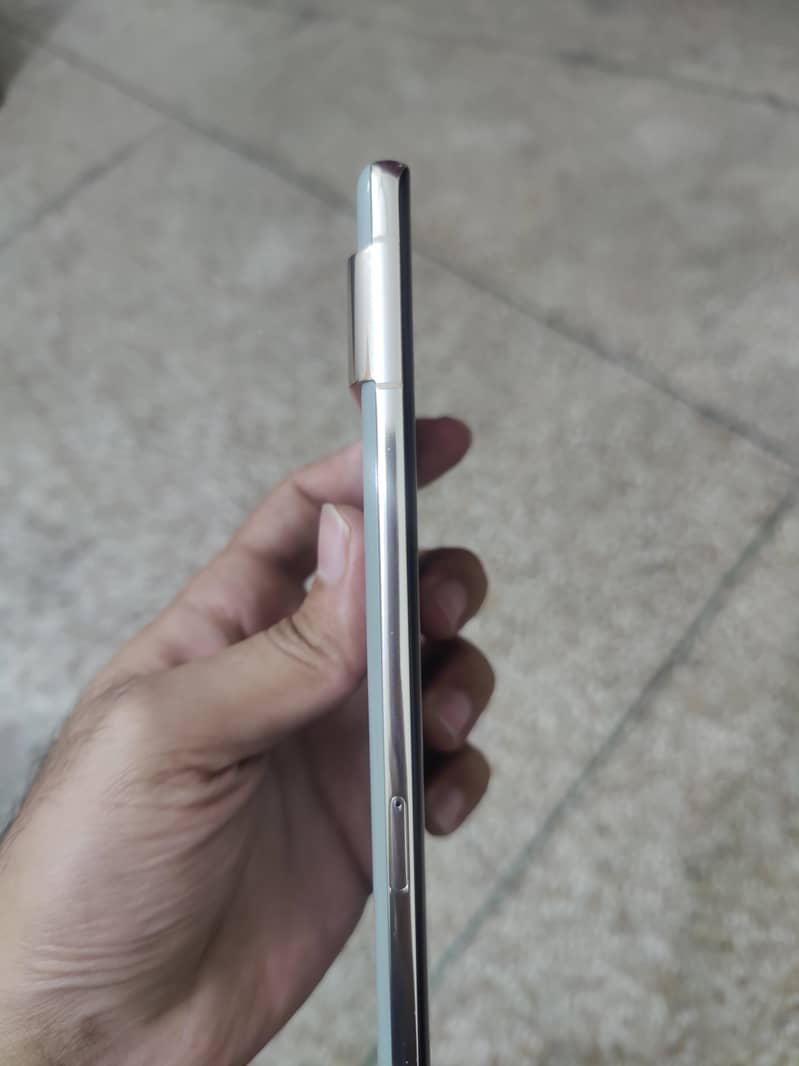 Google pixel 7 pro 2