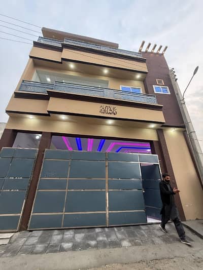Prime Location Warsak Road House Sized 5 Marla For sale