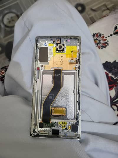 pinal note 10 plus dot and line