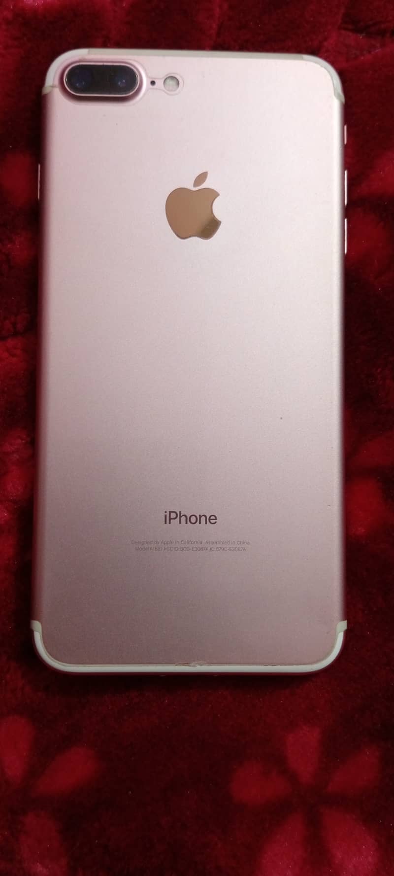 Apple iPhone 7 Plus 2