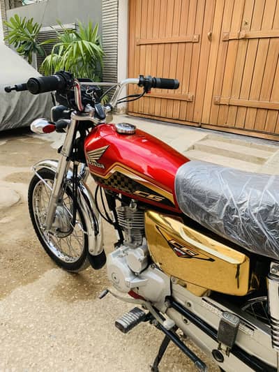 Honda CG 125 2024 - 2025 REG Special Edition