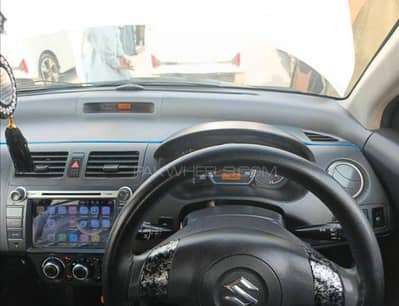 Suzuki swift dlx 1.3 navigation
