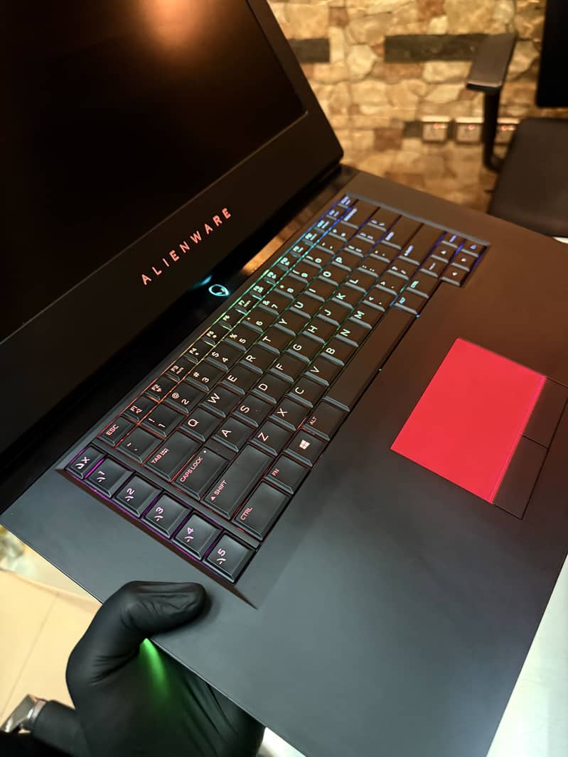 Alienware i7 7th Gen 6 GB Nvidia HQ Processor RGB lights Gaming Laptop ...