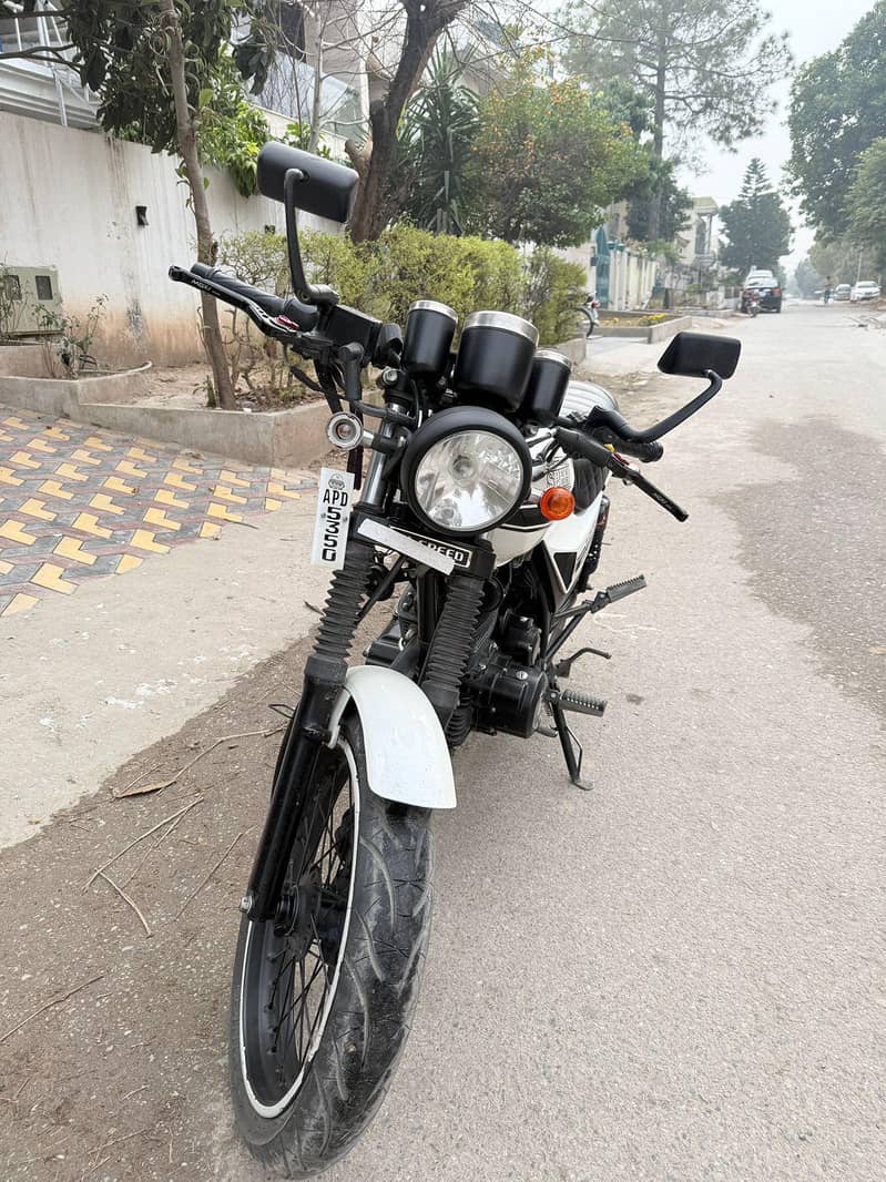 Hi Speed Infinity 150 | Low Mileage | Stylish White Edition - Cafe ...