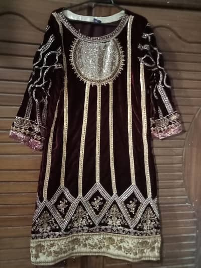 velvet dress condition  10/10