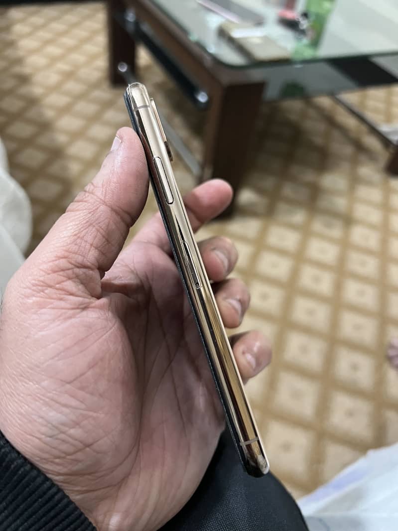 Iphone Xs 3