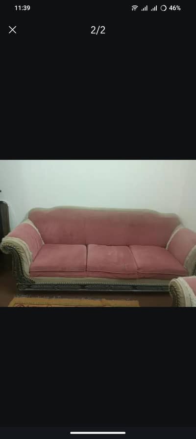 urgent for sale 5 seater sofa set