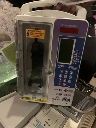 infusion pumps / syringe pumps