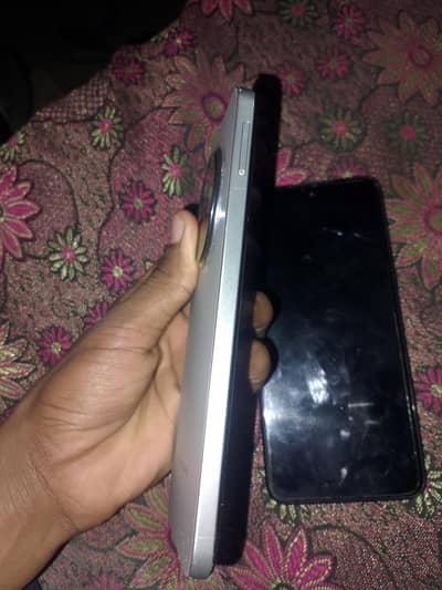 spark 30c 6/128 full box